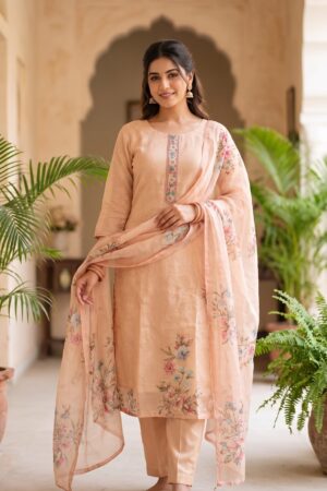 Women’s Pakistani Peach Floral Printed Kurta Pant Set with Dupatta